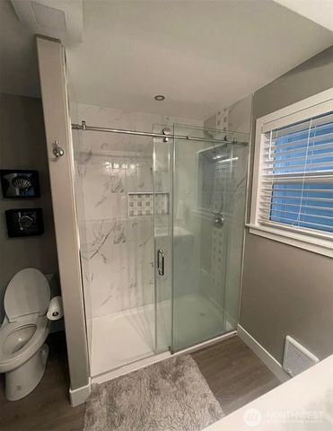 1819 7th Street W, Kirkland, WA 98033