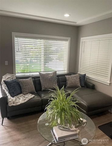 1819 7th Street W, Kirkland, WA 98033