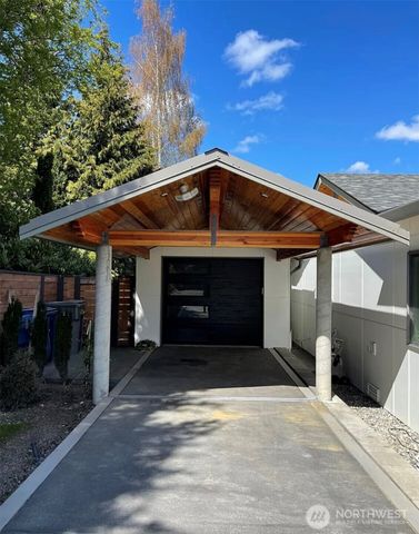 1819 7th Street W, Kirkland, WA 98033