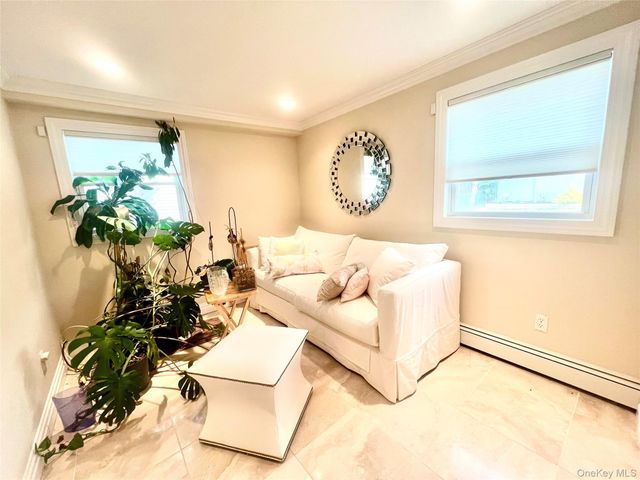 912 Whitehall Drive, North Woodmere, NY 11581