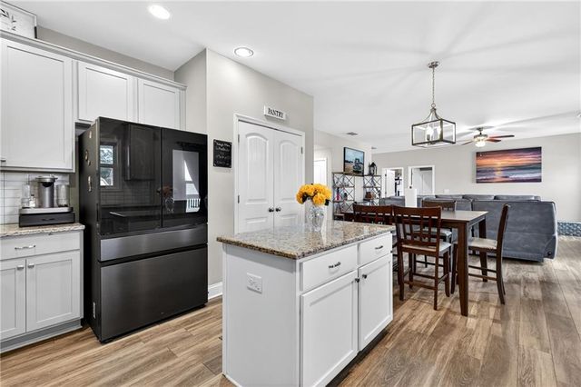 829 Riverwalk Manor Drive, Dallas, GA 30132