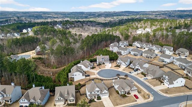 829 Riverwalk Manor Drive, Dallas, GA 30132