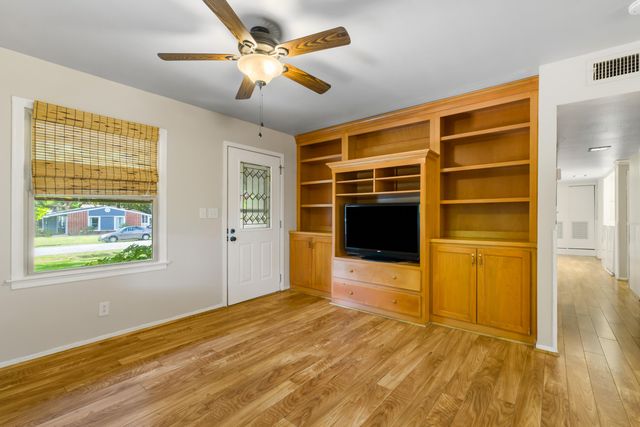2111 Barbour Drive, Charleston, SC 29414