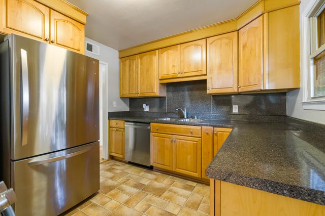 2111 Barbour Drive, Charleston, SC 29414