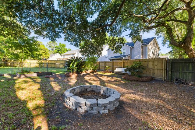 2111 Barbour Drive, Charleston, SC 29414