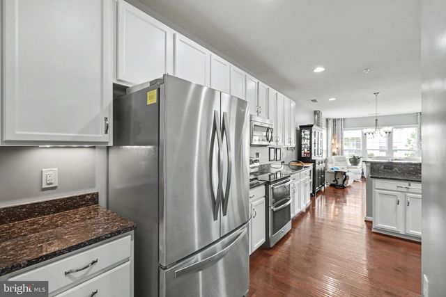 35 BATTERY POINT DR, Fredericksburg, VA 22406