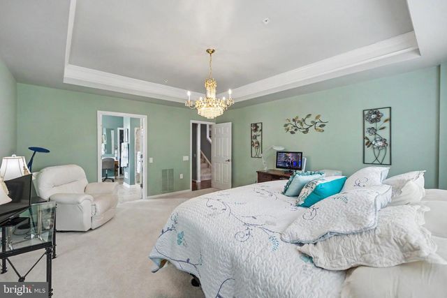 35 BATTERY POINT DR, Fredericksburg, VA 22406