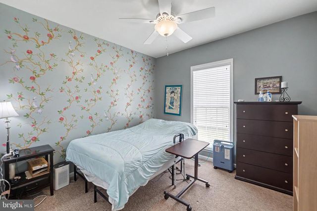 35 BATTERY POINT DR, Fredericksburg, VA 22406