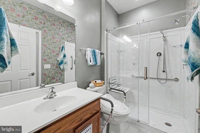 35 BATTERY POINT DR, Fredericksburg, VA 22406