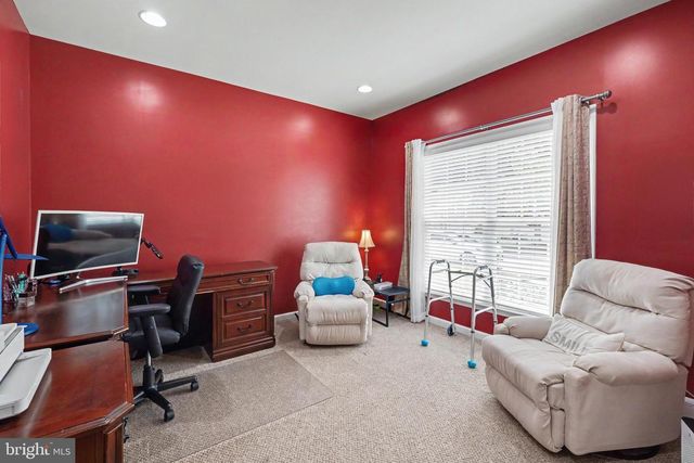 35 BATTERY POINT DR, Fredericksburg, VA 22406