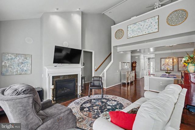 35 BATTERY POINT DR, Fredericksburg, VA 22406