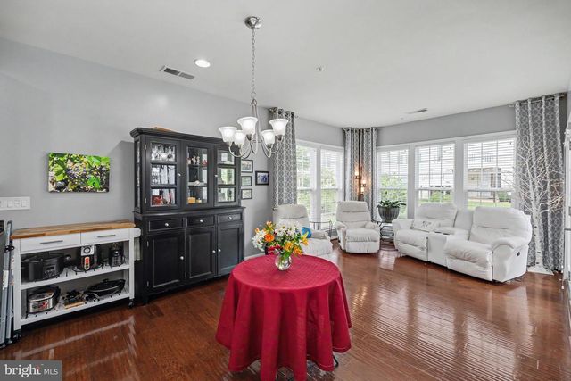 35 BATTERY POINT DR, Fredericksburg, VA 22406