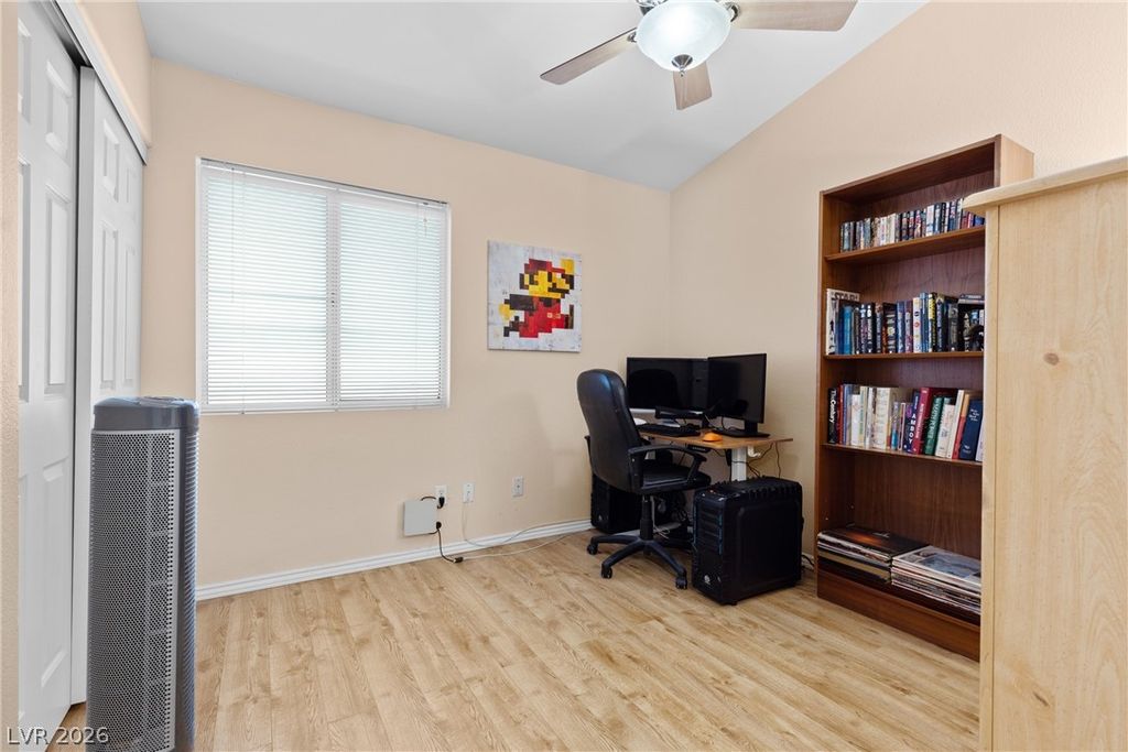 Image 23 of property listing at 9014 Sandy Slate Way, Las Vegas, NV 89123