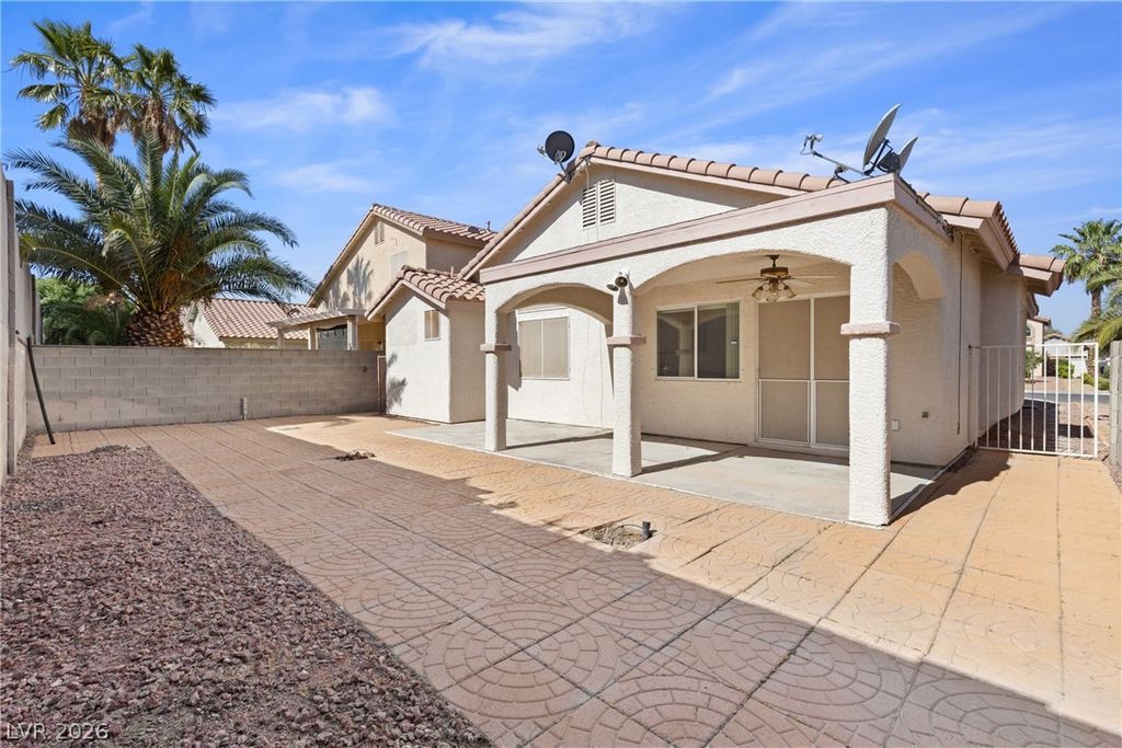 Image 28 of property listing at 9014 Sandy Slate Way, Las Vegas, NV 89123