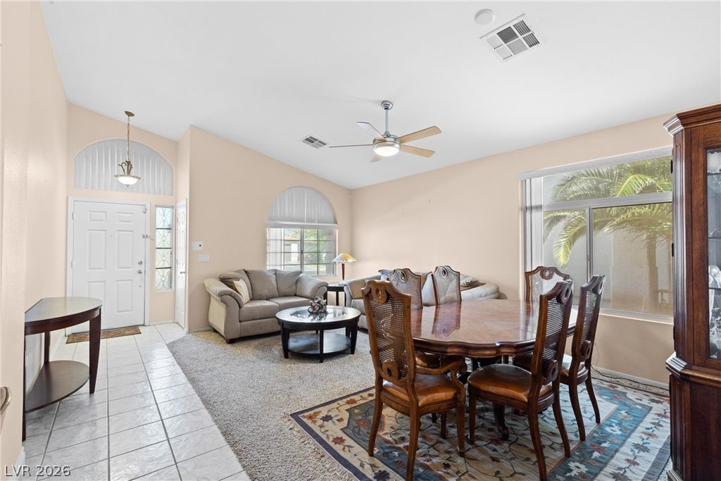 Image 3 of property listing at 9014 Sandy Slate Way, Las Vegas, NV 89123