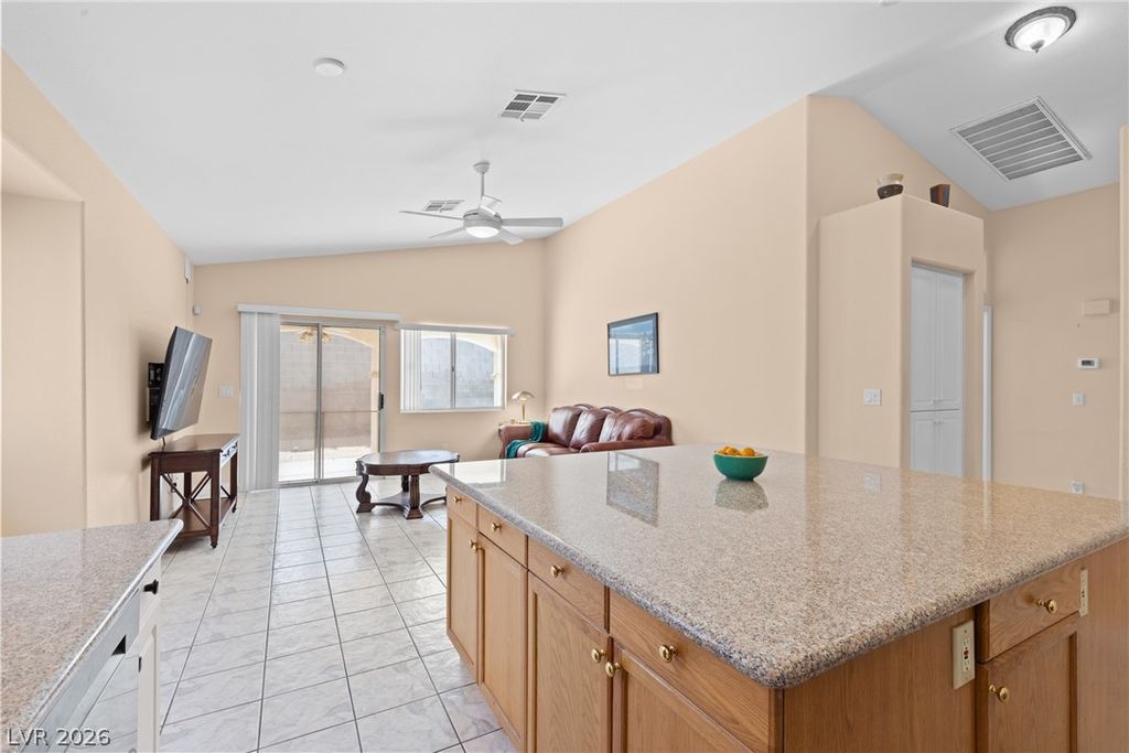 Image 9 of property listing at 9014 Sandy Slate Way, Las Vegas, NV 89123