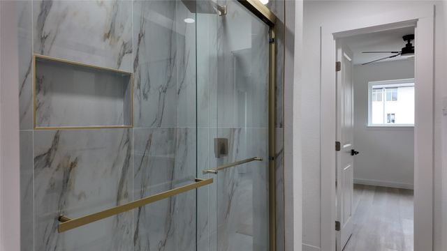 6858 Freemont Street, Dallas, TX 75231