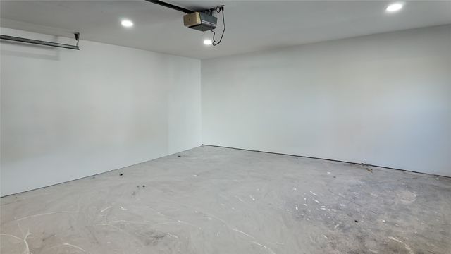 6858 Freemont Street, Dallas, TX 75231