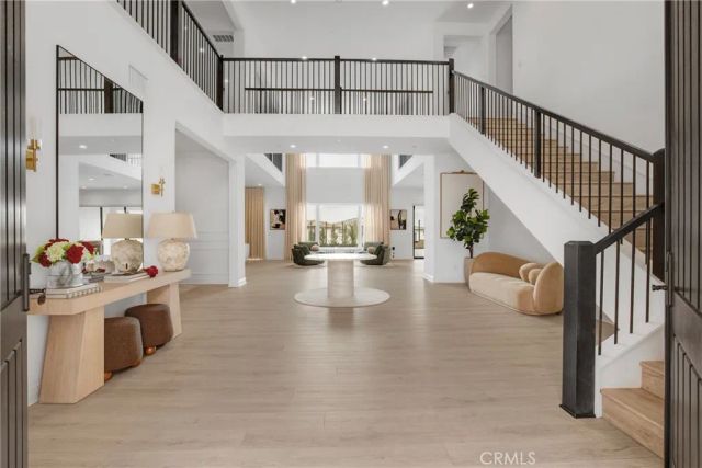 20204 W Albion Way, Porter Ranch, CA 91326