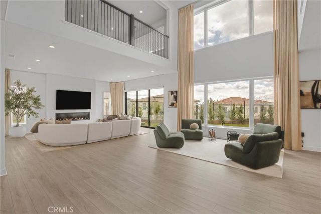 20204 W Albion Way, Porter Ranch, CA 91326