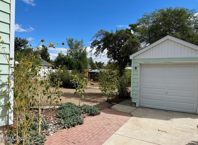 970 Vine Street, Reno, NV 89503