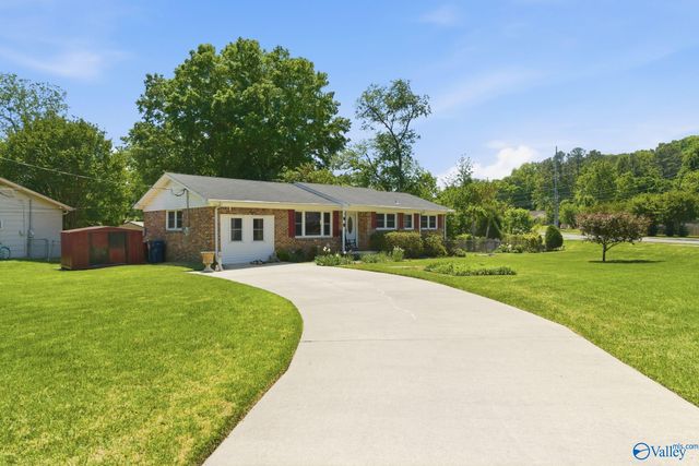 1000 Heard Drive SE, Huntsville, AL 35803