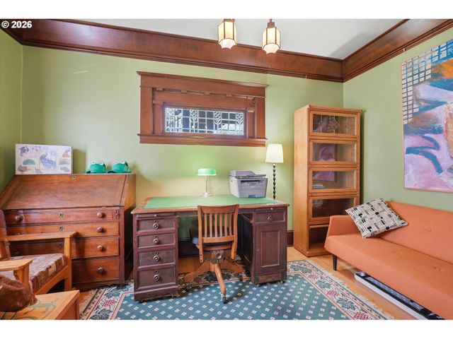 1811 21ST Ave, Forest Grove, OR 97116