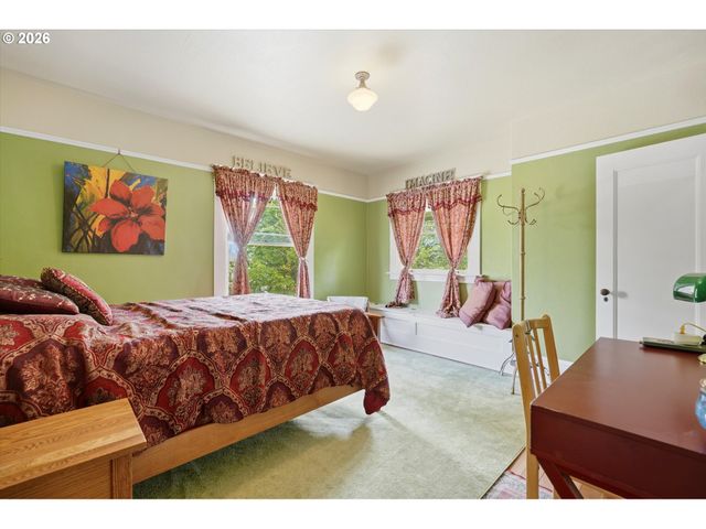 1811 21ST Ave, Forest Grove, OR 97116