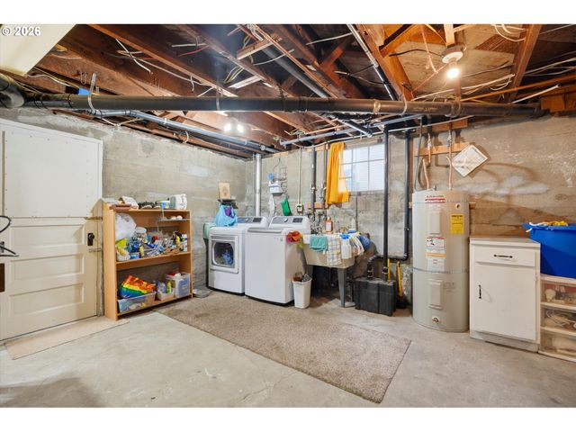 1811 21ST Ave, Forest Grove, OR 97116