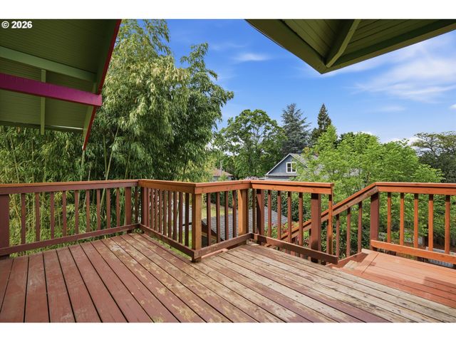 1811 21ST Ave, Forest Grove, OR 97116