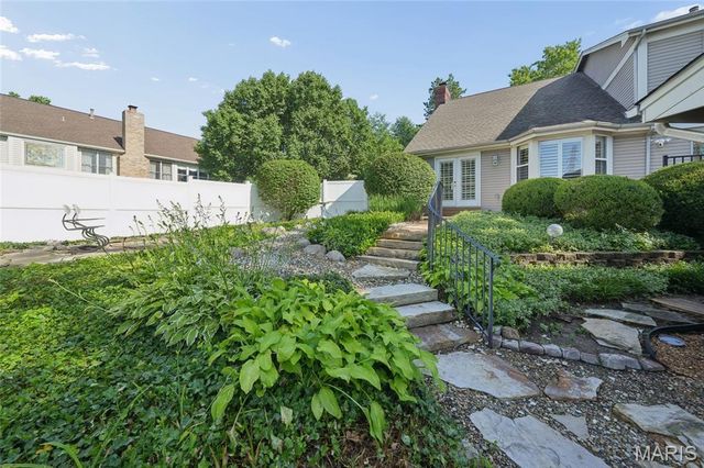 15826 Harris Ridge Court 15826, Chesterfield, MO 63017