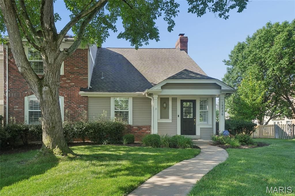 15826 Harris Ridge Court 15826, Chesterfield, MO 63017