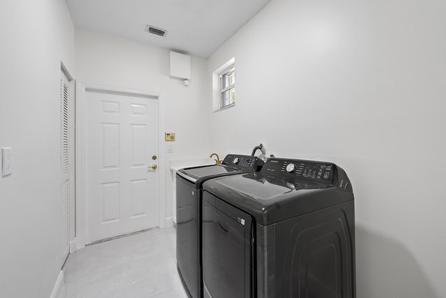 19558 Red Gum Trail, Jupiter, FL 33458