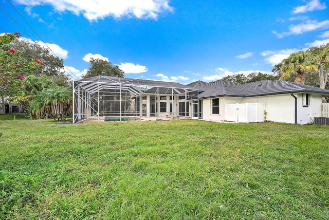 19558 Red Gum Trail, Jupiter, FL 33458