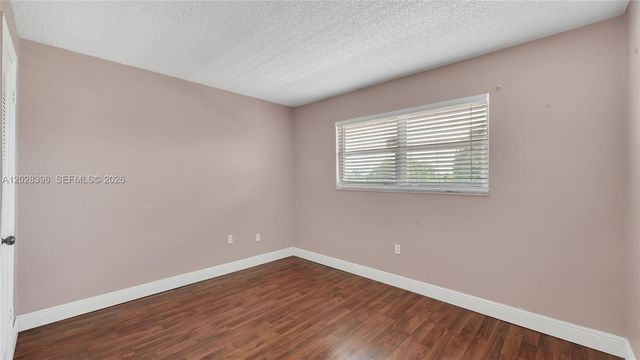 2811 N Pine Island Rd 302, Sunrise, FL 33322