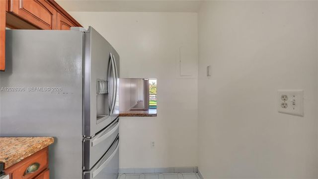 2811 N Pine Island Rd 302, Sunrise, FL 33322