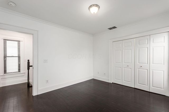 106 E Gates Street, Columbus, OH 43206