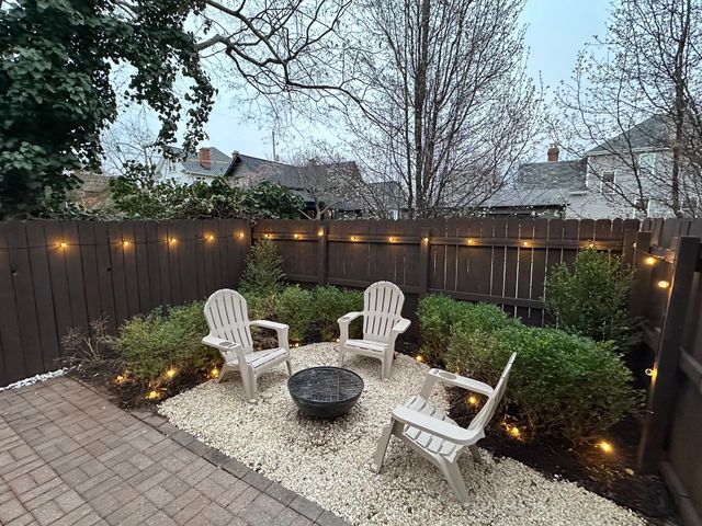 106 E Gates Street, Columbus, OH 43206