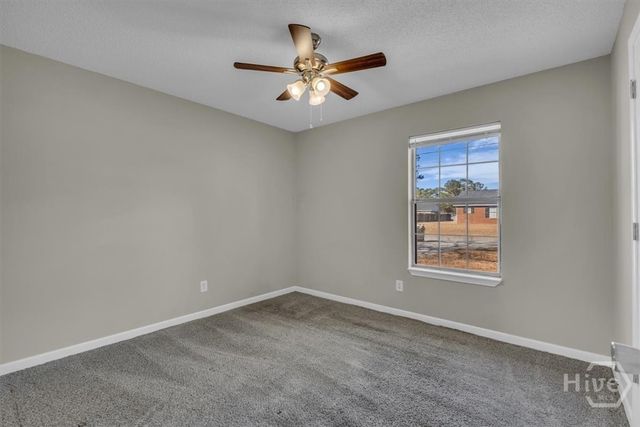 166 W Kenny Drive, Hinesville, GA 31313