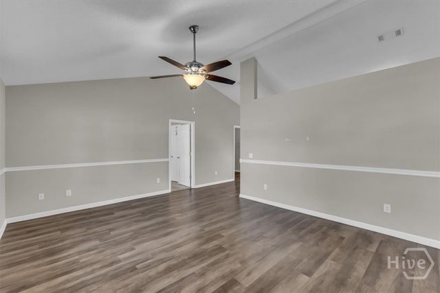 166 W Kenny Drive, Hinesville, GA 31313