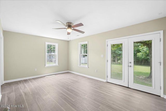 204 Wanda Drive, Pikeville, NC 27863