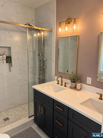 145 Tenafly Road, Tenafly, NJ 07670