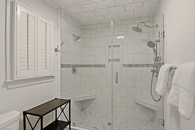 925 Oaklawn Avenue, Winston-salem, NC 27104