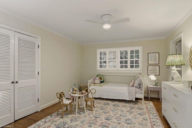 925 Oaklawn Avenue, Winston-salem, NC 27104