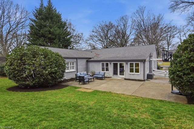 925 Oaklawn Avenue, Winston-salem, NC 27104