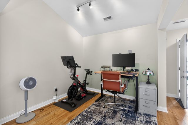1208 Passage Mound Way, Lexington, KY 40509