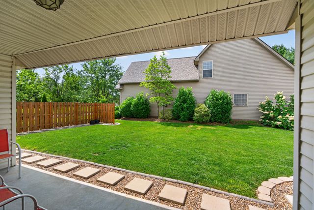 1208 Passage Mound Way, Lexington, KY 40509