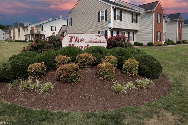 3325 Clover Meadows DR, Chesapeake, VA 23321