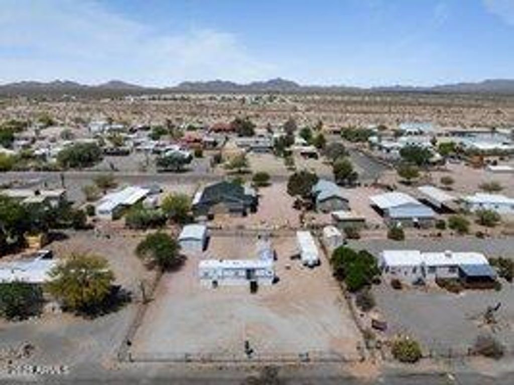 39814 IDAHO Way, Salome, AZ 85348