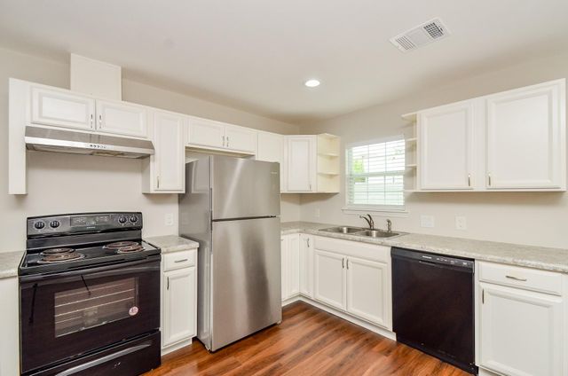 6425 Sidney Street, Houston, TX 77021